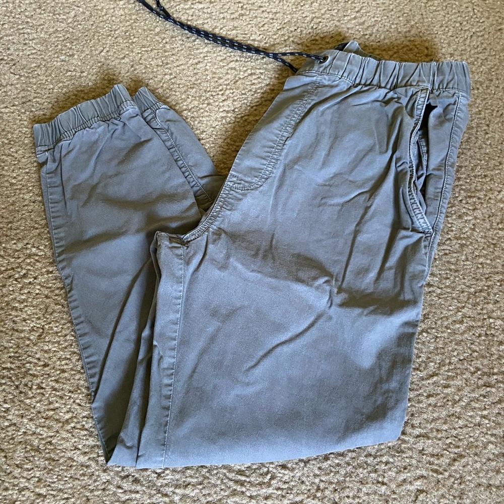 American eagle joggers
